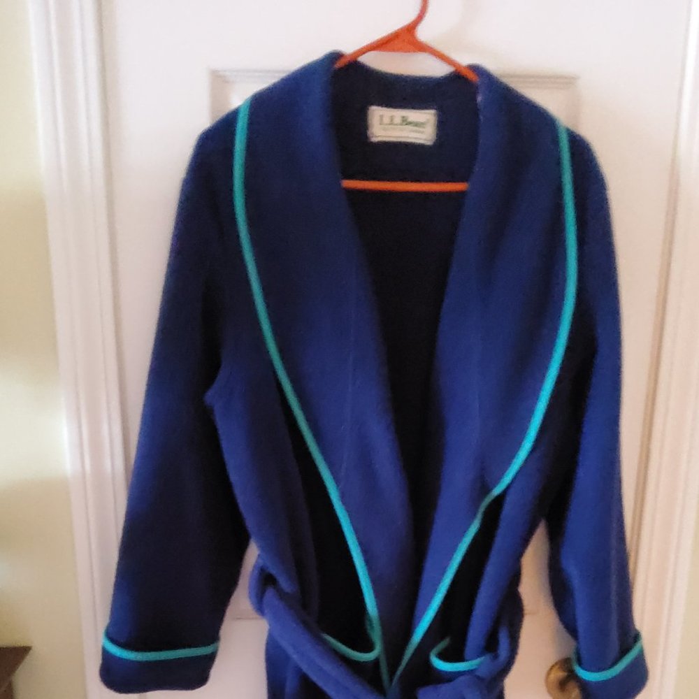 L.L. Bean Fleece Robe- SUPER Warm Fleece in Navy and Teal